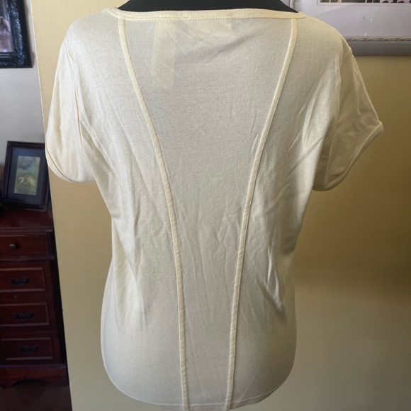 Liz Claiborne cute top, pale yellow, size L from smoke free home - Picture 2 of 3